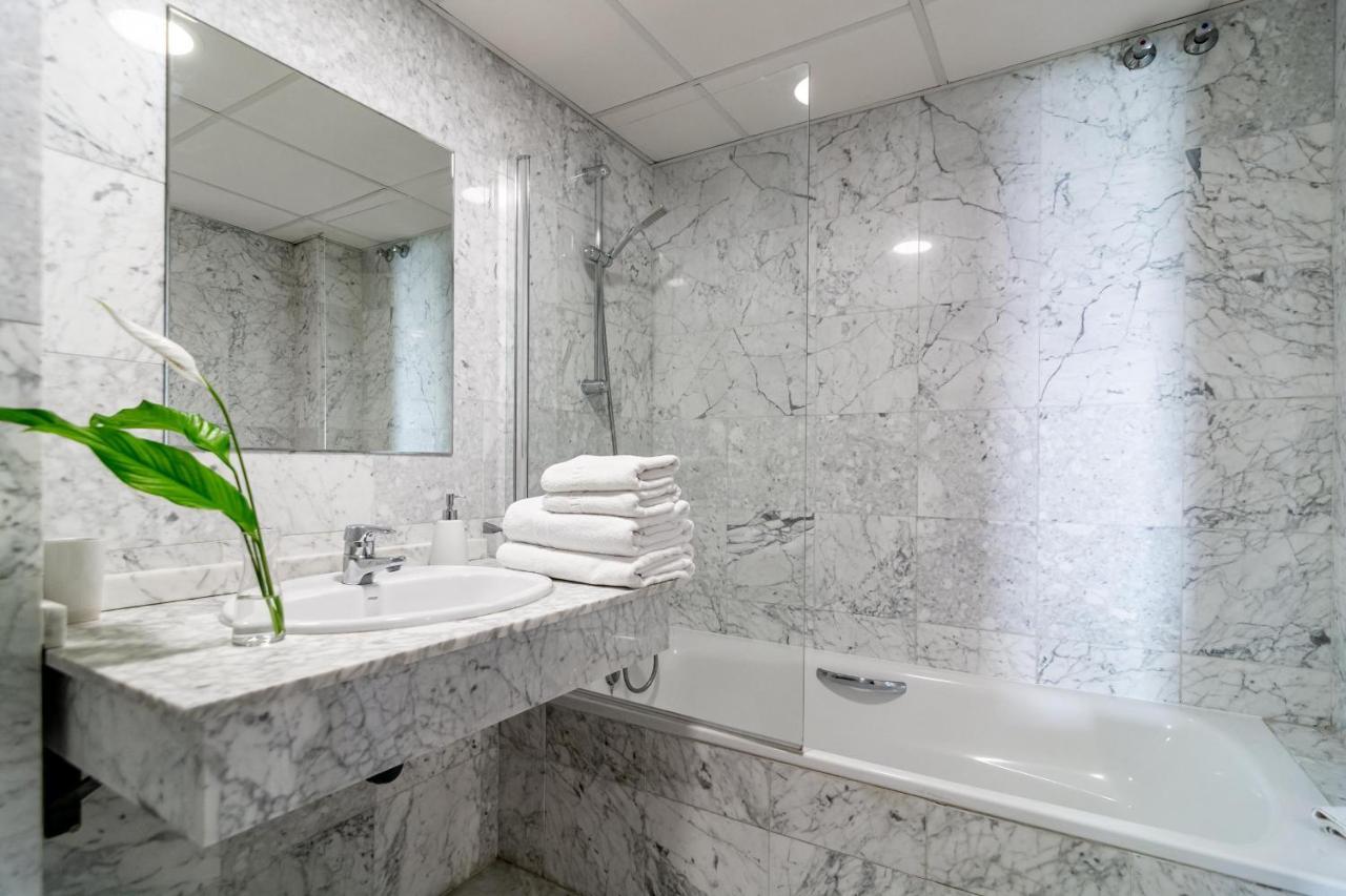 מארבלה Pr45- Beach Front Apartment Puerto Banus מראה חיצוני תמונה